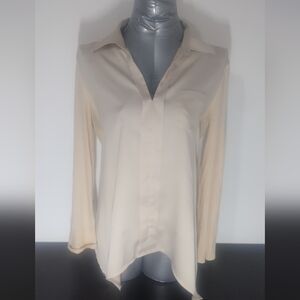 Daisy Fuentes Cream Top‎ 101